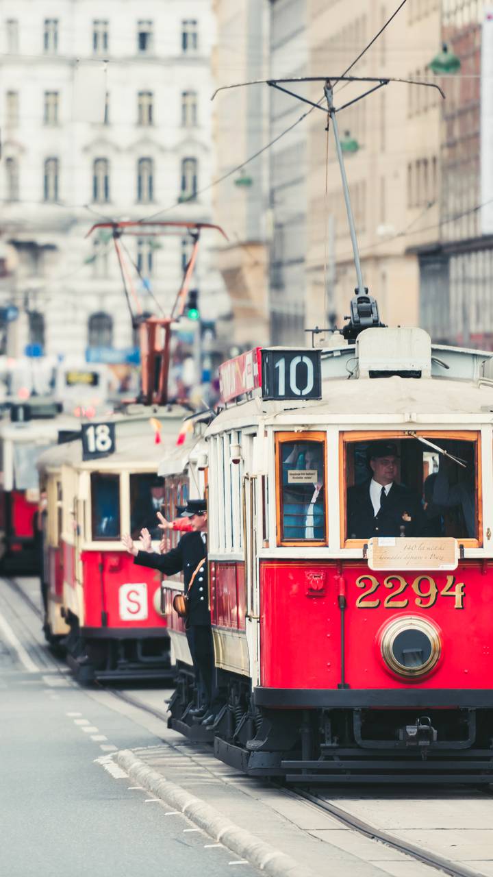 有轨电车上怀旧的人miui Wallpaper And Tutorial Mtzfile