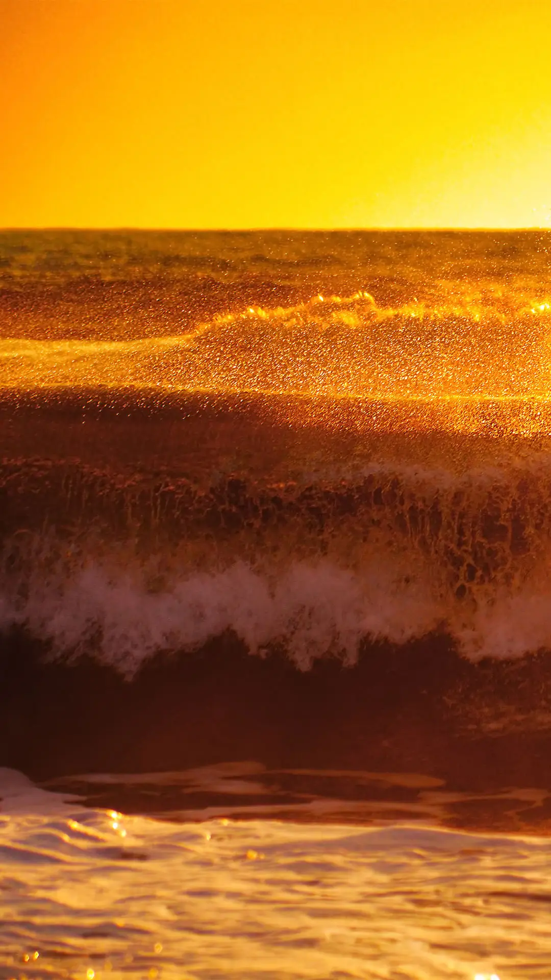 海边波浪-视觉中国 