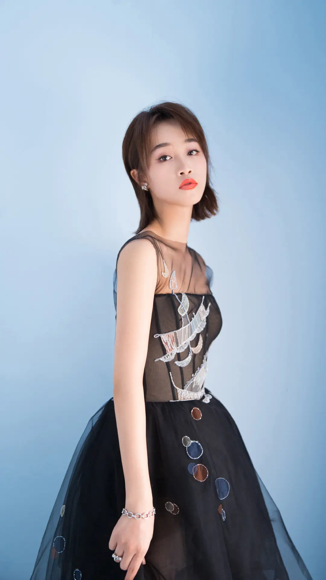 蓝盈莹正能量明星