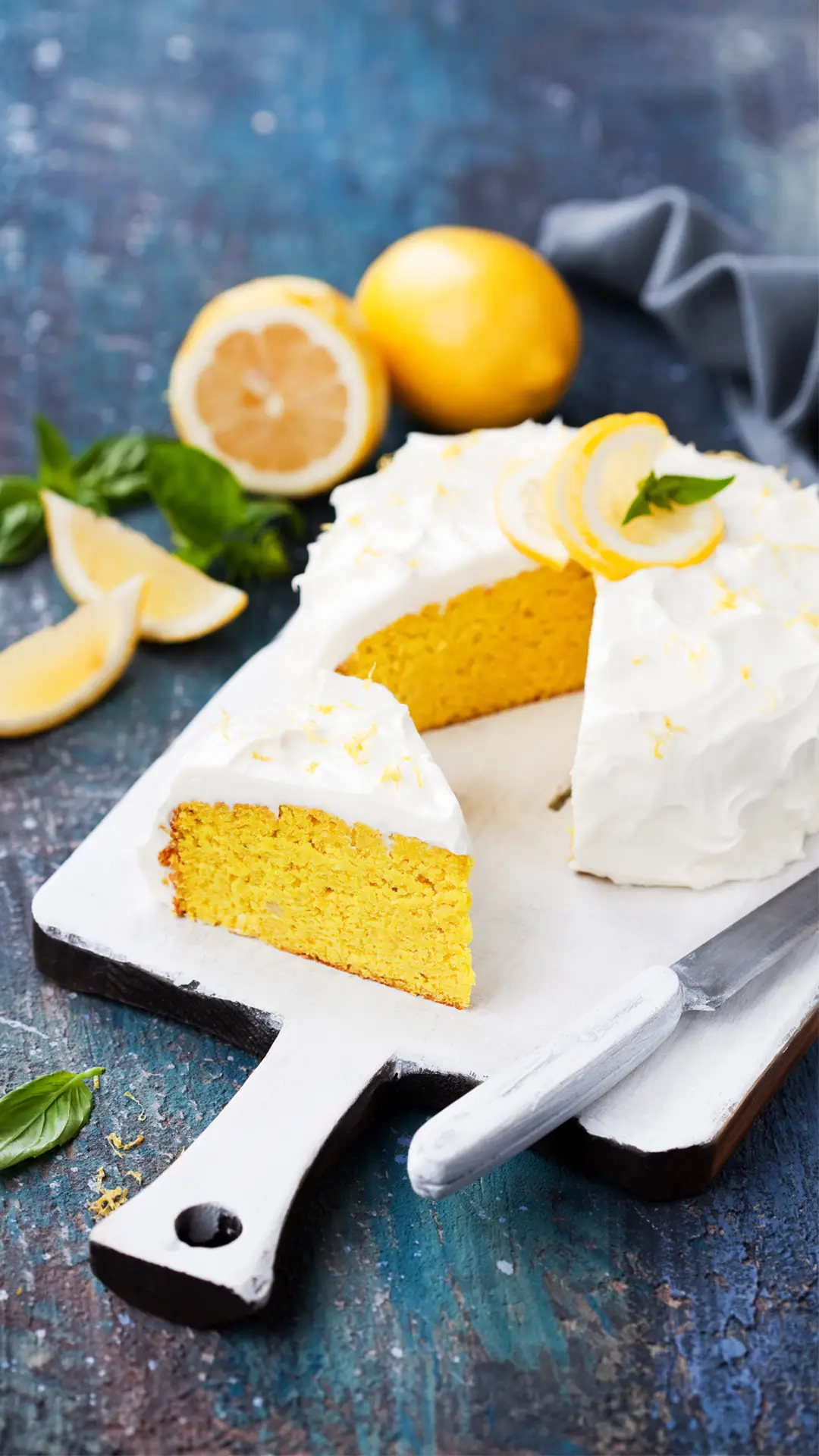 绵软松嫩精致蛋糕