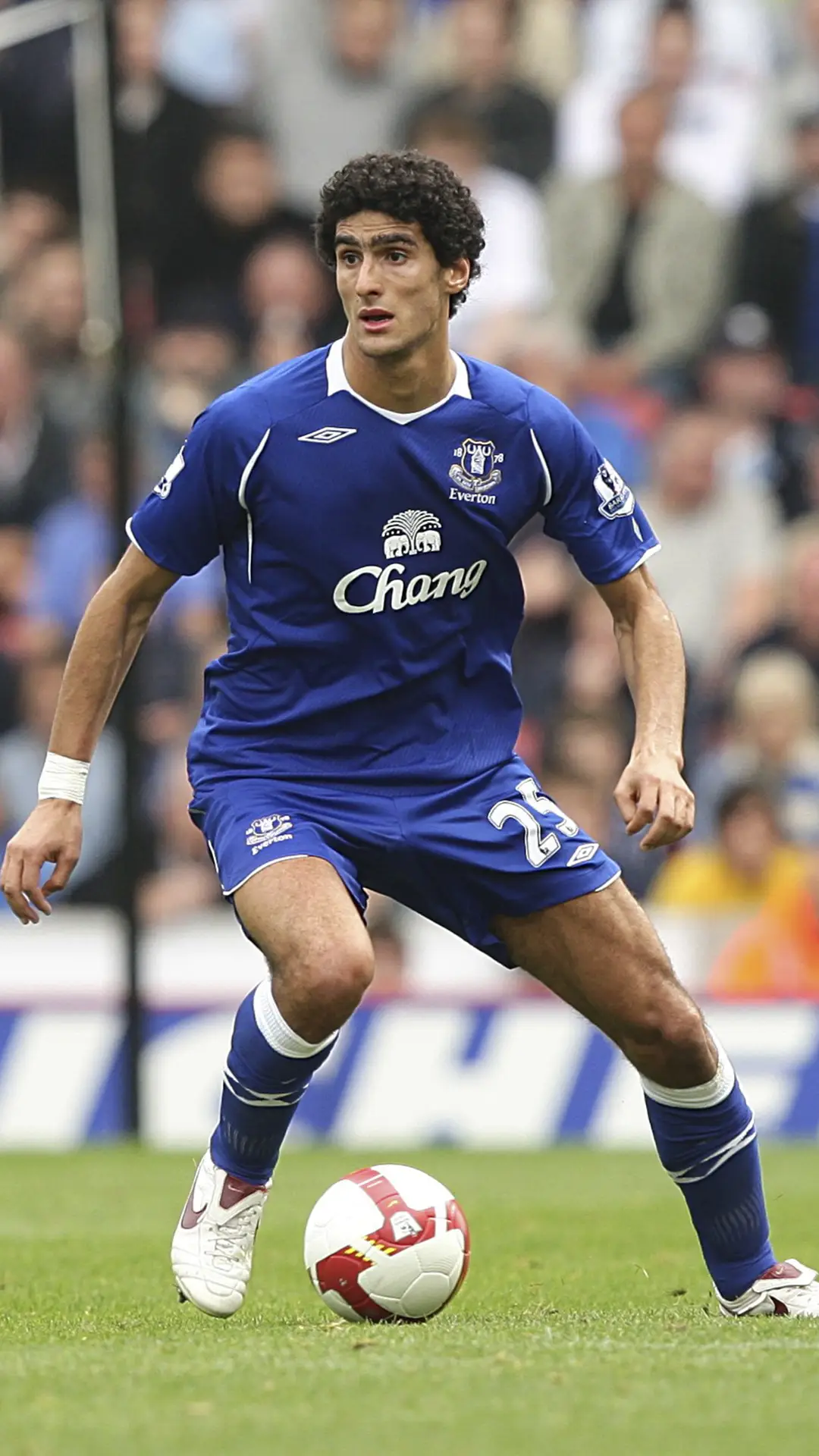 爆炸头马鲁万·费莱尼