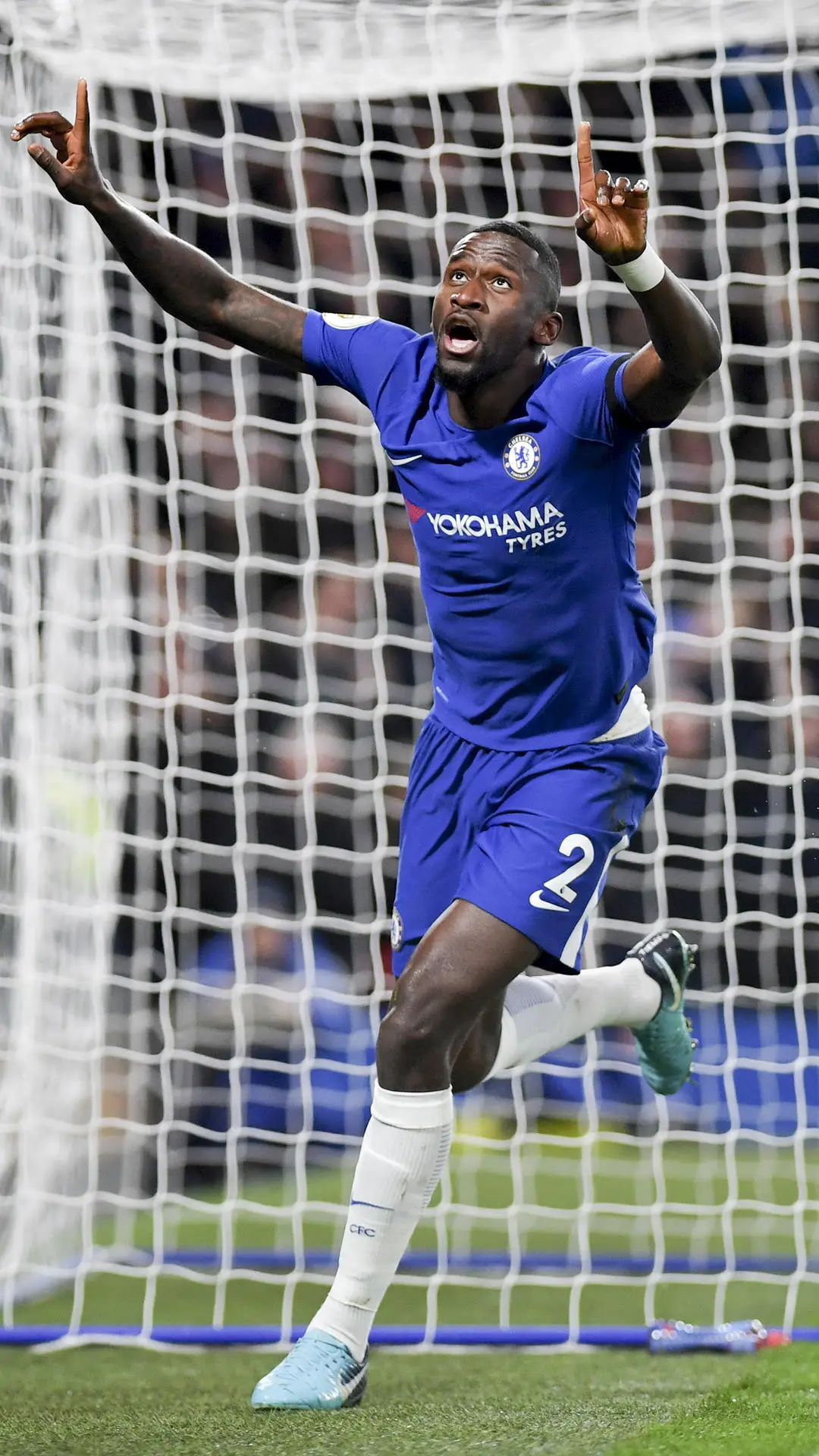 稳健后防鲁迪格