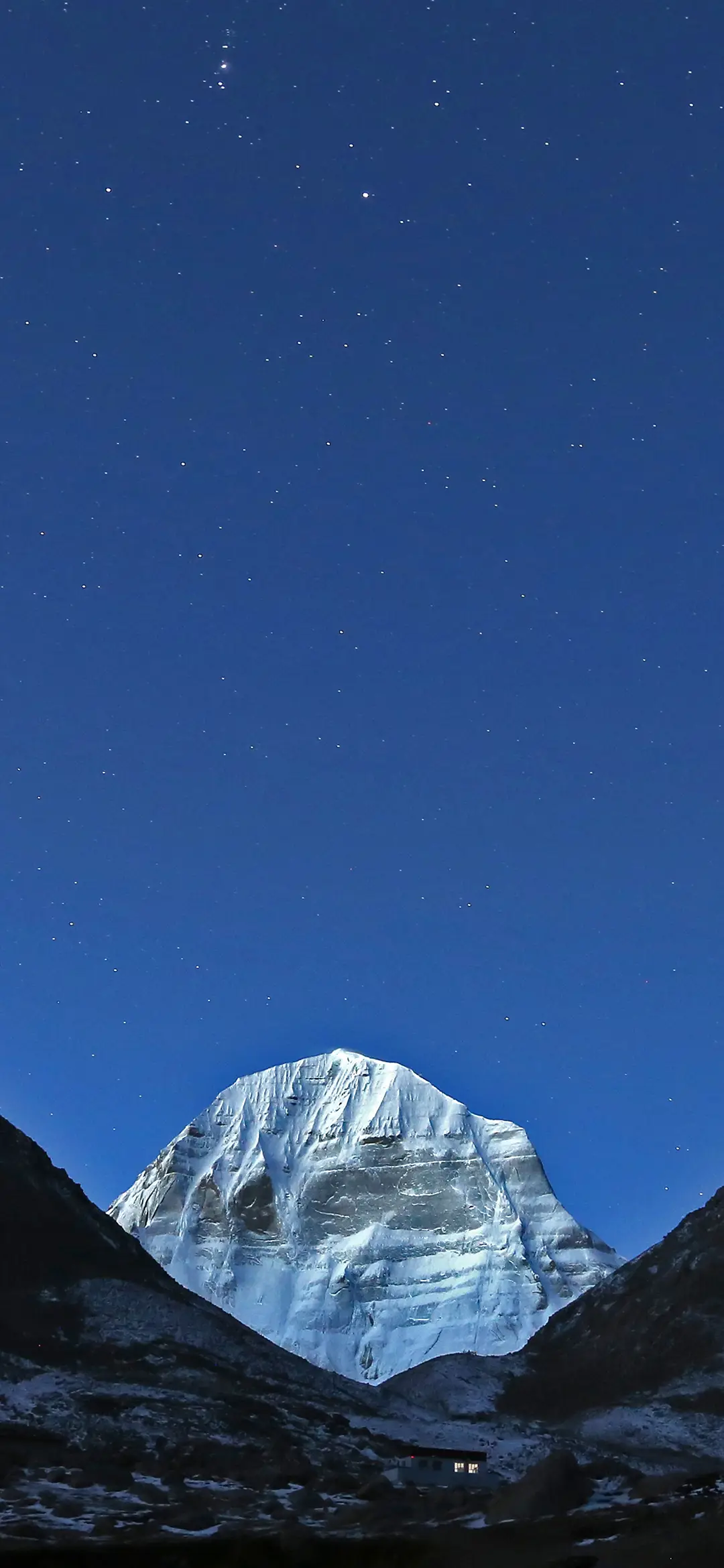 挺拔山峰壁纸-锐景创意